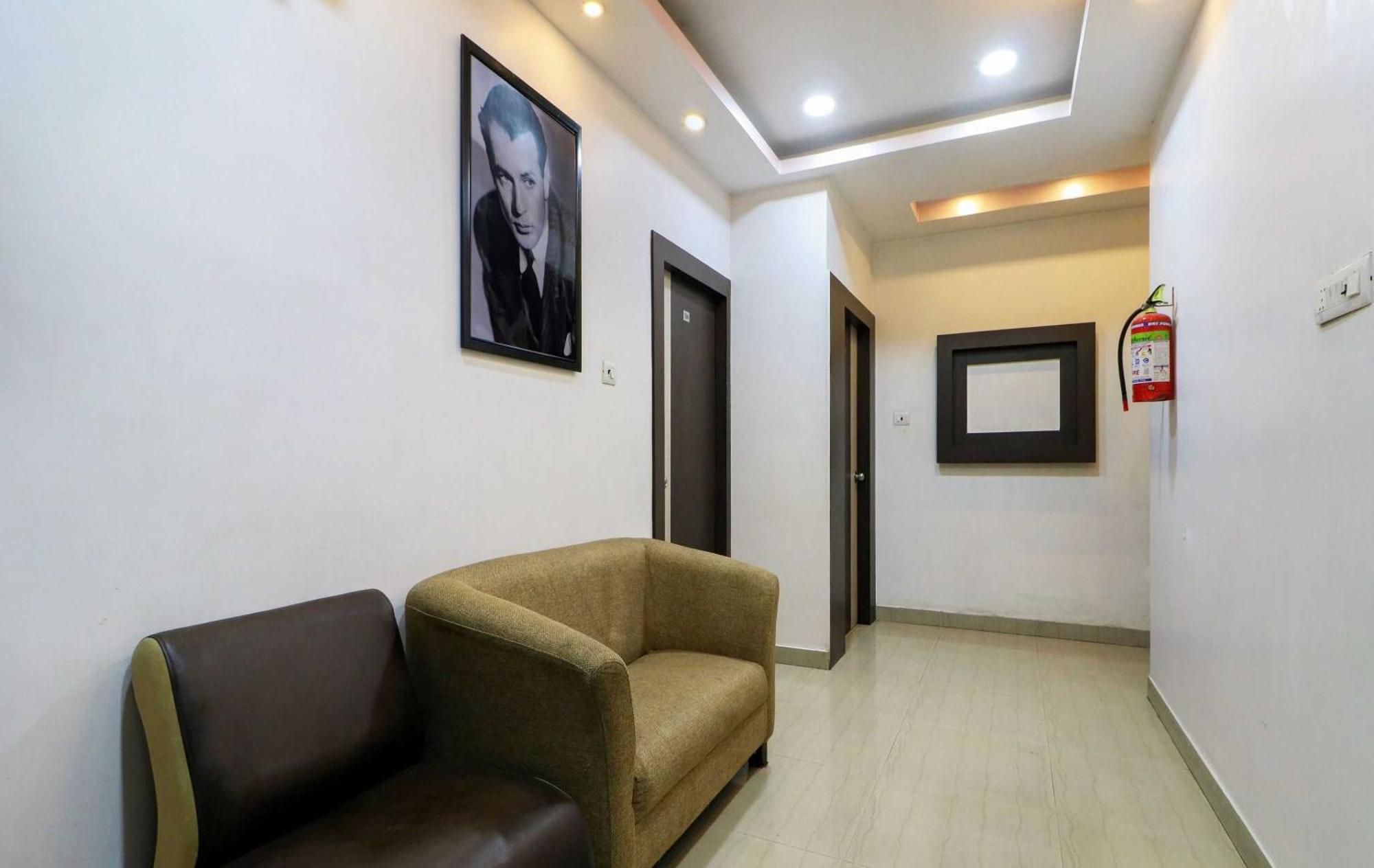 Oyo Flagship 1805 Hotel Star Delight Panchuria 외부 사진